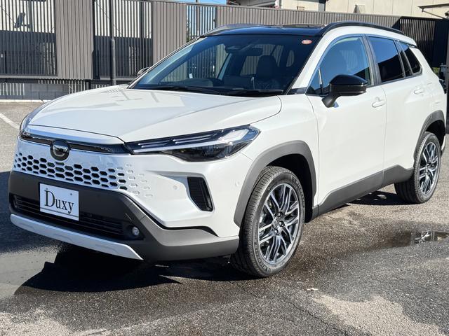 カローラクロス ハイブリッド　Ｚ　改後　パノラマルーフ　寒冷地仕様　パノラミックビューモニター　ブラインドスポットモニター　アドバンストパーク　ステアリングヒーター　１０．５インチディスプレイナビ　フルセグＴＶ　ドライブレコーダー（10枚目）