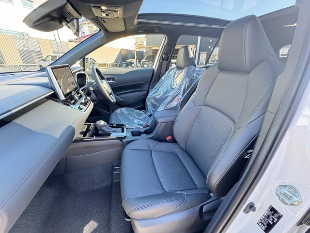 カローラクロス ハイブリッド　Ｚ　改後　パノラマルーフ　寒冷地仕様　パノラミックビューモニター　ブラインドスポットモニター　アドバンストパーク　ステアリングヒーター　１０．５インチディスプレイナビ　フルセグＴＶ　ドライブレコーダー（29枚目）