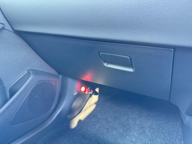 カローラクロス ハイブリッド　Ｚ　改後　パノラマルーフ　寒冷地仕様　パノラミックビューモニター　ブラインドスポットモニター　アドバンストパーク　ステアリングヒーター　１０．５インチディスプレイナビ　フルセグＴＶ　ドライブレコーダー（58枚目）