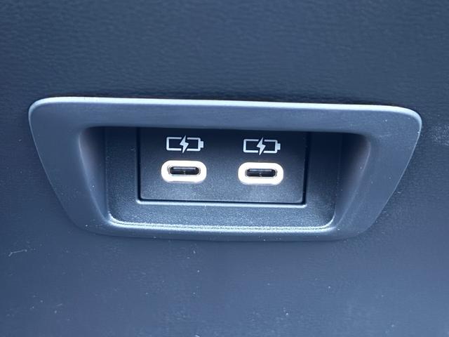 カローラクロス ハイブリッド　Ｚ　改後　パノラマルーフ　寒冷地仕様　パノラミックビューモニター　ブラインドスポットモニター　アドバンストパーク　ステアリングヒーター　１０．５インチディスプレイナビ　フルセグＴＶ　ドライブレコーダー（64枚目）