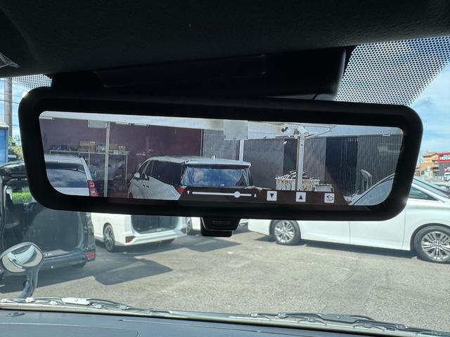 ハイエースバン ロングスーパーGL ダークプライムS 純正アルミホール パノラミックビューモニターカメラ デジタルインナーミラー フロントドアスカフプレート LEDヘッド 両側電動パワースライド アクセサリーコンセント フェンダーミラー 特別仕様車(4枚目)