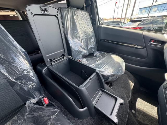 ハイエースバン ロングスーパーGL ダークプライムS 純正アルミホール パノラミックビューモニターカメラ デジタルインナーミラー フロントドアスカフプレート LEDヘッド 両側電動パワースライド アクセサリーコンセント フェンダーミラー 特別仕様車(45枚目)