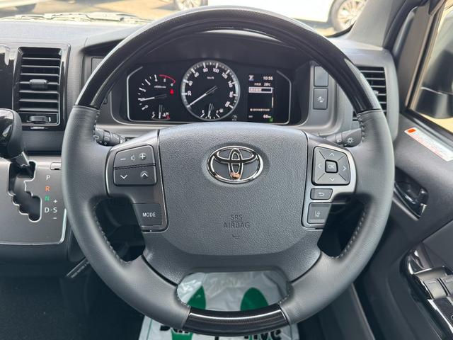 ハイエースバン ロングスーパーGL ダークプライムS 純正アルミホール パノラミックビューモニターカメラ デジタルインナーミラー フロントドアスカフプレート LEDヘッド 両側電動パワースライド アクセサリーコンセント フェンダーミラー 特別仕様車(47枚目)