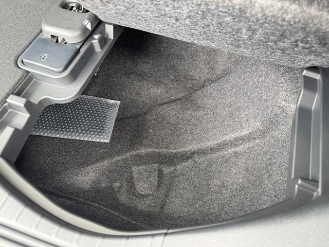 【トランクルーム】大きな荷物も積み込み可能な、トランクルームです！オプションにて、トランクマットなどもご用意しております！お気軽にご相談くださいませ！！ご来店時には、お電話にて、ご予約くださいませ！！