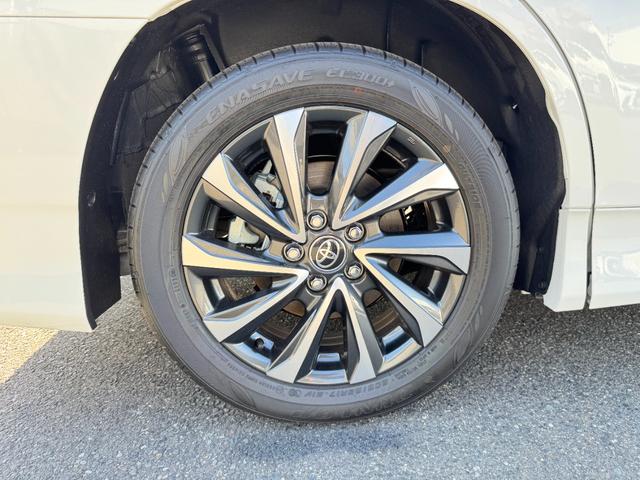 ヴォクシー ハイブリッドＳ－Ｚ　【即納！快適利便パッケージＨｉ】パノラミックビューモニター　アドバンストパーク　三眼ＬＥＤヘッドライト　パワーバックドア　ＣＤ／ＤＶＤデッキ　フルセグＴＶ　１０．５ＤＡＰｌｕｓ　ＨＤＭＩ　シートヒータ（26枚目）