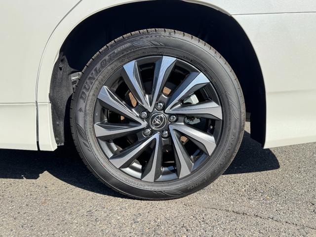 ヴォクシー ハイブリッドＳ－Ｚ　【即納！快適利便パッケージＨｉ】パノラミックビューモニター　アドバンストパーク　三眼ＬＥＤヘッドライト　パワーバックドア　ＣＤ／ＤＶＤデッキ　フルセグＴＶ　１０．５ＤＡＰｌｕｓ　ＨＤＭＩ　シートヒータ（27枚目）