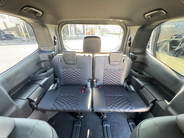 ヴォクシー ハイブリッドＳ－Ｚ　【即納！快適利便パッケージＨｉ】パノラミックビューモニター　アドバンストパーク　三眼ＬＥＤヘッドライト　パワーバックドア　ＣＤ／ＤＶＤデッキ　フルセグＴＶ　１０．５ＤＡＰｌｕｓ　ＨＤＭＩ　シートヒータ（73枚目）