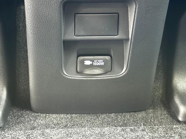 ヴォクシー ハイブリッドS-Z カイテキ利便パッケージ 改後 デジタルインナーミラー ヘッドアップディスプレイ トヨタチームメイト 10.5インチDA 三眼LEDヘッドライト パノラミックビューモニター ブラインドスポットモニター(54枚目)