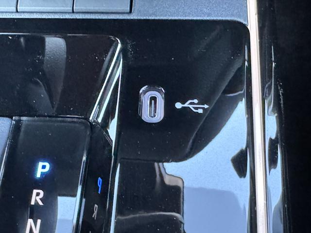 カローラクロス ハイブリッド Z パノラマルーフ パノラミックビューモニター パワーバックドア トヨタチームメイト アドバンストパーク ブラインドスポットモニター アダクティブハイビーム スペアタイヤ ドライブレコーダー シートヒータ(47枚目)