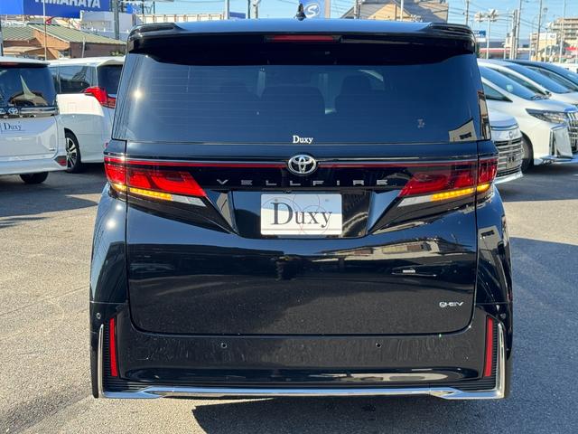 ヴェルファイアハイブリッド Ｚ　プレミア　１３．２型後席モニター　ユニバーサルステップ　左右独立ムーンルーフ　パノラミックビューモニター　トヨタチームメイト　アドバンストパーク　ブラインドスポットモニター　１４インチナビ　　８ｃｈスピーカー（17枚目）