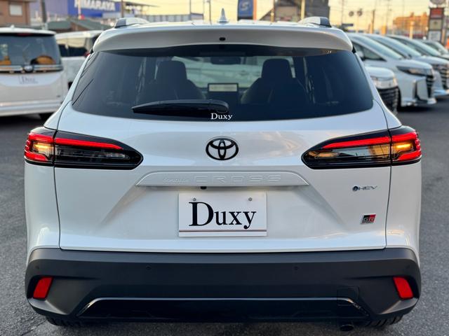 カローラクロス ＧＲスポーツ　登録済未使用車　電動リアゲート　パノラマルーフ　アダプティブハイビーム　ＧＲ専用レッドキャリパー　パノラミックビューモニター　ＢＳＭ　ハンドルヒーター　ナノイーＸ　　アルミペダル　純正１９ＡＷ（29枚目）