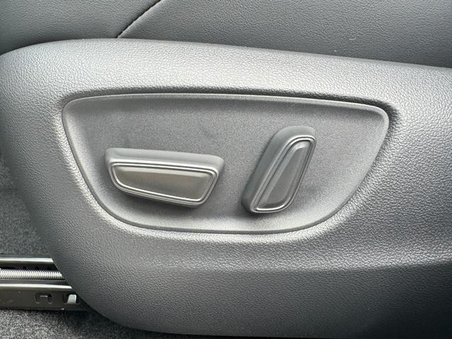 ハリアーハイブリッド Ｚ　レザーパッケージ　モデリスタエアロ　Ｆガーニッシュ　ＪＢＬサウンドシステム　パノラミックビューモニター　デジタルインナーミラー　モデリスタミラーガーニッシュ　ブラインドスポットモニター　シートヒーター＆ベンチレーション（37枚目）