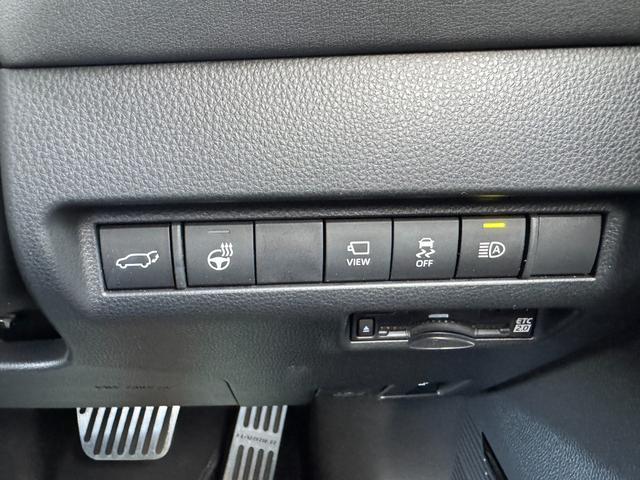 ハリアーハイブリッド Ｚ　レザーパッケージ　モデリスタエアロ　Ｆガーニッシュ　ＪＢＬサウンドシステム　パノラミックビューモニター　デジタルインナーミラー　モデリスタミラーガーニッシュ　ブラインドスポットモニター　シートヒーター＆ベンチレーション（66枚目）