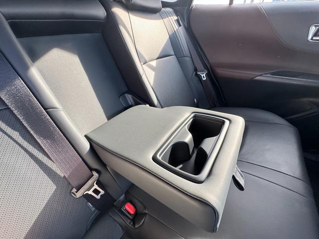 ハリアーハイブリッド Ｚ　レザーパッケージ　モデリスタエアロ　Ｆガーニッシュ　ＪＢＬサウンドシステム　パノラミックビューモニター　デジタルインナーミラー　モデリスタミラーガーニッシュ　ブラインドスポットモニター　シートヒーター＆ベンチレーション（74枚目）