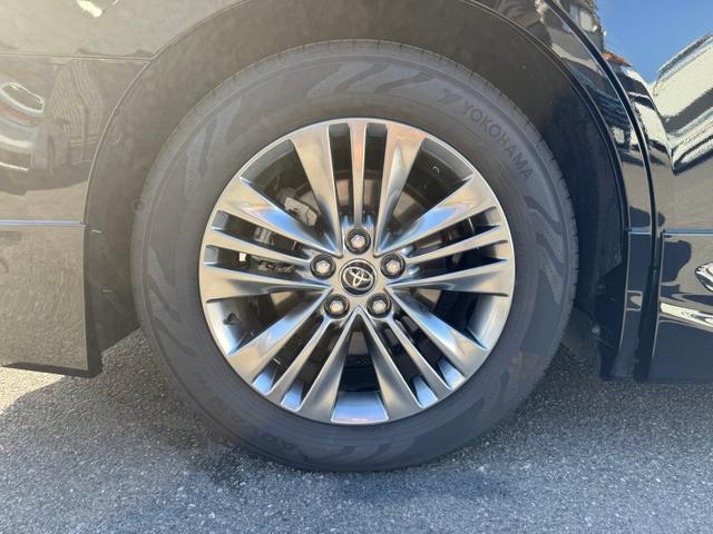 アルファードハイブリッド Ｚ　モデリスタエアロ　１３．２型有機ＥＬ後席モニター　シグネチャーイルミ　トヨタチームメイト　デジタルインナーミラー　アドバンストパーク　パノラミックビューモニター　ワイヤレス充電　ＨＵＤ　ＢＳＭ　ＥＴＣ（26枚目）