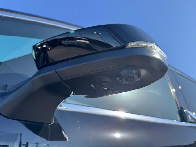 アルファードハイブリッド Ｚ　モデリスタエアロ　１３．２型有機ＥＬ後席モニター　シグネチャーイルミ　トヨタチームメイト　デジタルインナーミラー　アドバンストパーク　パノラミックビューモニター　ワイヤレス充電　ＨＵＤ　ＢＳＭ　ＥＴＣ（30枚目）