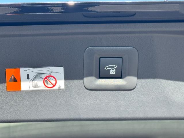 アルファードハイブリッド Ｚ　モデリスタエアロ　１３．２型有機ＥＬ後席モニター　シグネチャーイルミ　トヨタチームメイト　デジタルインナーミラー　アドバンストパーク　パノラミックビューモニター　ワイヤレス充電　ＨＵＤ　ＢＳＭ　ＥＴＣ（75枚目）