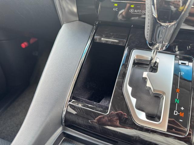 アルファード ２．５Ｓ　Ｃパッケージ　モデリスタエアロ　後席モニター　サンルーフ　デジタルミラー　ブラインドスポットモニター　９インチディスプレイオーディオ　レーダークルーズコントロール　アクセサリーコンセント　ベンチレーション　ＢＳＭ（37枚目）