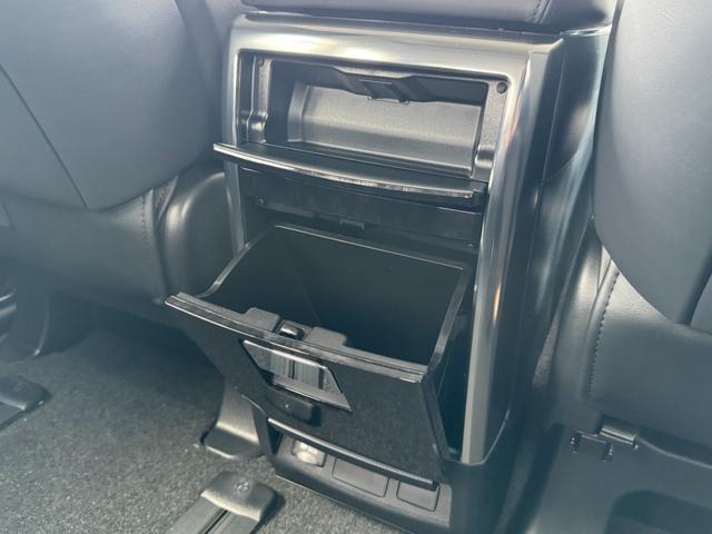 アルファード ２．５Ｓ　Ｃパッケージ　モデリスタエアロ　後席モニター　サンルーフ　デジタルミラー　ブラインドスポットモニター　９インチディスプレイオーディオ　レーダークルーズコントロール　アクセサリーコンセント　ベンチレーション　ＢＳＭ（65枚目）