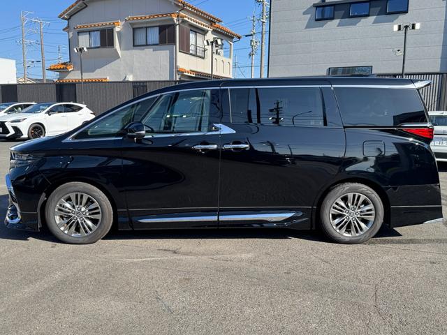 アルファードハイブリッド Z モデリスタエアロ 13.2型有機EL後席モニター シグネチャーイルミ トヨタチームメイト デジタルインナーミラー アドバンストパーク パノラミックビューモニター ワイヤレス充電 HUD BSM ETC(15枚目)