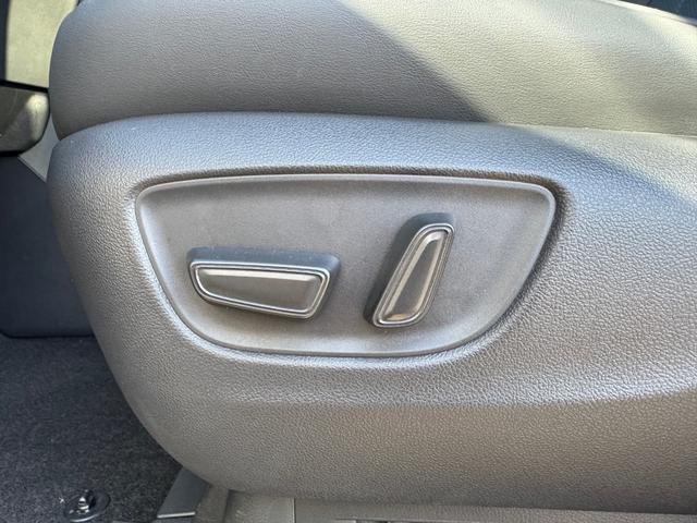 アルファードハイブリッド Z モデリスタエアロ 13.2型有機EL後席モニター シグネチャーイルミ トヨタチームメイト デジタルインナーミラー アドバンストパーク パノラミックビューモニター ワイヤレス充電 HUD BSM ETC(37枚目)