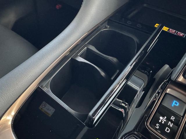 アルファードハイブリッド Z モデリスタエアロ 13.2型有機EL後席モニター シグネチャーイルミ トヨタチームメイト デジタルインナーミラー アドバンストパーク パノラミックビューモニター ワイヤレス充電 HUD BSM ETC(48枚目)