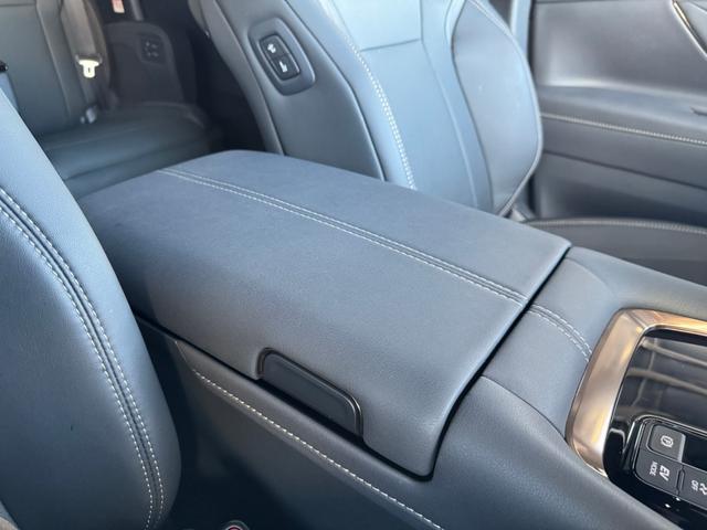 アルファードハイブリッド Z モデリスタエアロ 13.2型有機EL後席モニター シグネチャーイルミ トヨタチームメイト デジタルインナーミラー アドバンストパーク パノラミックビューモニター ワイヤレス充電 HUD BSM ETC(49枚目)