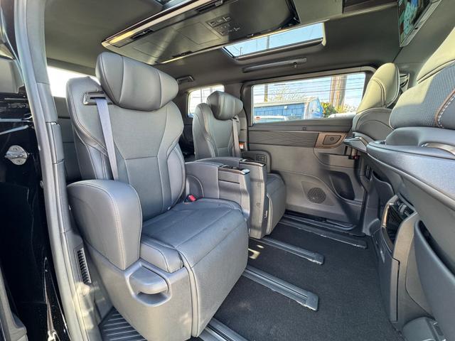 アルファードハイブリッド Z モデリスタエアロ 13.2型有機EL後席モニター シグネチャーイルミ トヨタチームメイト デジタルインナーミラー アドバンストパーク パノラミックビューモニター ワイヤレス充電 HUD BSM ETC(62枚目)