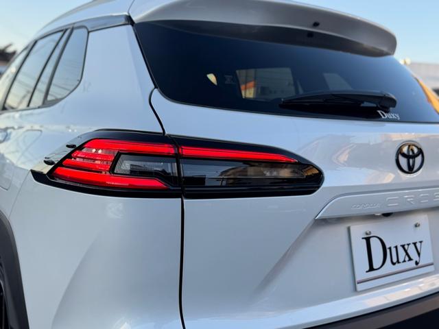 カローラクロス GRスポーツ 登録済未使用車 電動リアゲート パノラマルーフ アダプティブハイビーム GR専用レッドキャリパー パノラミックビューモニター BSM ハンドルヒーター ナノイーX アルミペダル 純正19AW(16枚目)