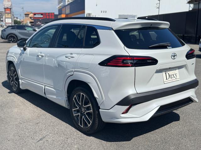 カローラクロス ハイブリッド Z モデリスタエアロ パノラマルーフ パノラミックビューモニター ブラインドスポットモニター アダプティブハイビーム ステアリングヒーター 安心降車アシスト アクセサリーコンセント ナノイーX 後期モデル(14枚目)