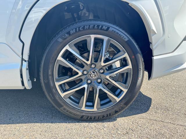 カローラクロス ハイブリッド Z モデリスタエアロ パノラマルーフ パノラミックビューモニター ブラインドスポットモニター アダプティブハイビーム ステアリングヒーター 安心降車アシスト アクセサリーコンセント ナノイーX 後期モデル(26枚目)