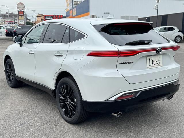 ハリアーハイブリッド Z レザーパッケージ・ナイトシェード 調光パノラマルーフ デジタルインナーミラー アクセサリーコンセント 純正12.3インチディスプレイオーディオ ブラインドスポットモニター パノラミックビュー ヘッドアップディスプレイ JBLサウンド(13枚目)