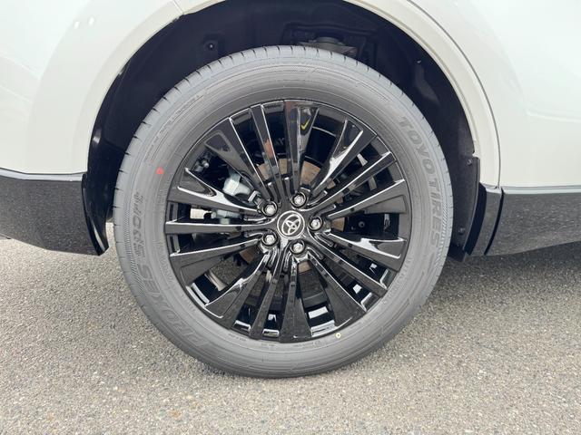 ハリアーハイブリッド Z レザーパッケージ・ナイトシェード 調光パノラマルーフ デジタルインナーミラー アクセサリーコンセント 純正12.3インチディスプレイオーディオ ブラインドスポットモニター パノラミックビュー ヘッドアップディスプレイ JBLサウンド(25枚目)