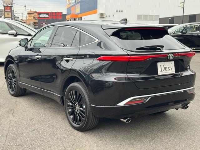 ハリアーハイブリッド Z レザーパッケージ・ナイトシェード 特別仕様車 調光パノラマルーフ JBL AC100V デジタルインナーミラー パノラミックビューモニター ワイヤレス充電 ブラインドスポットモニター 寒冷地仕様 ETC2.0 ヘッドアップディスプレイ(15枚目)