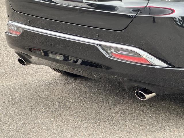 ハリアーハイブリッド Z レザーパッケージ・ナイトシェード 特別仕様車 調光パノラマルーフ JBL AC100V デジタルインナーミラー パノラミックビューモニター ワイヤレス充電 ブラインドスポットモニター 寒冷地仕様 ETC2.0 ヘッドアップディスプレイ(19枚目)