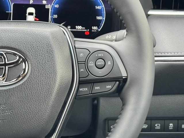 ハリアーハイブリッド Z レザーパッケージ・ナイトシェード 特別仕様車 調光パノラマルーフ JBL AC100V デジタルインナーミラー パノラミックビューモニター ワイヤレス充電 ブラインドスポットモニター 寒冷地仕様 ETC2.0 ヘッドアップディスプレイ(55枚目)