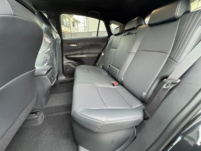 ハリアーハイブリッド Z レザーパッケージ・ナイトシェード 特別仕様車 調光パノラマルーフ JBL AC100V デジタルインナーミラー パノラミックビューモニター ワイヤレス充電 ブラインドスポットモニター 寒冷地仕様 ETC2.0 ヘッドアップディスプレイ(67枚目)