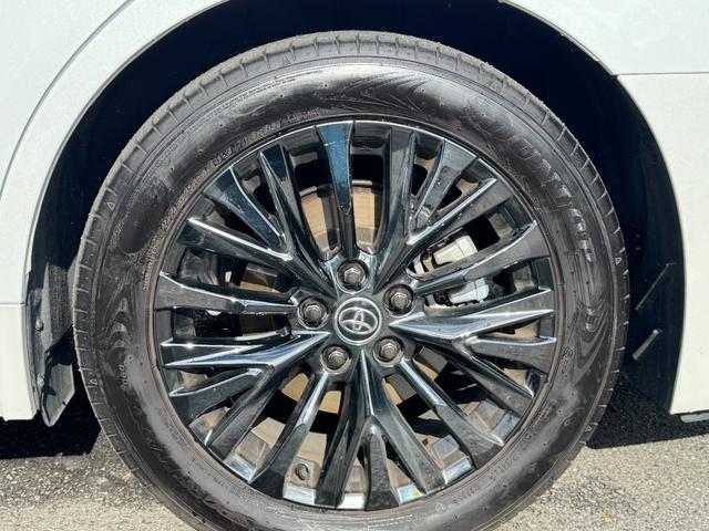 ヴェルファイアハイブリッド Z プレミア 13.2型後席モニター 寒冷地仕様 左右独立ムーンルーフ ヘッドアップディスプレイ デジタルインナーミラー 左右独立ムーンルーフ パノラミックビューモニタ ブラインドスポットモニター インテリアイルミ(29枚目)