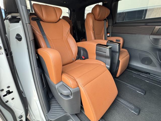 ヴェルファイアハイブリッド Z プレミア 13.2型後席モニター 寒冷地仕様 左右独立ムーンルーフ ヘッドアップディスプレイ デジタルインナーミラー 左右独立ムーンルーフ パノラミックビューモニタ ブラインドスポットモニター インテリアイルミ(58枚目)