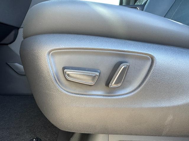 ヴェルファイアハイブリッド Z プレミア 13.2型後席モニター ユニバーサルステップ 左右独立ムーンルーフ パノラミックビューモニター トヨタチームメイト アドバンストパーク ブラインドスポットモニター 14インチナビ 8chスピーカー(36枚目)