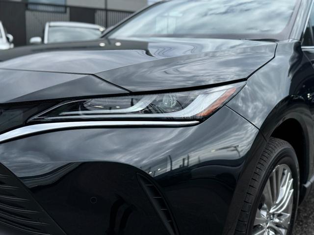 ハリアーハイブリッド Z レザーパッケージ JBLサウンドシステム HUD デジタルインナーミラー 12.3インチディスプレイオーディオプラス ブラインドスポットモニター パノラミックビューモニター レザーシート ヘッドアップディスプレイ(13枚目)