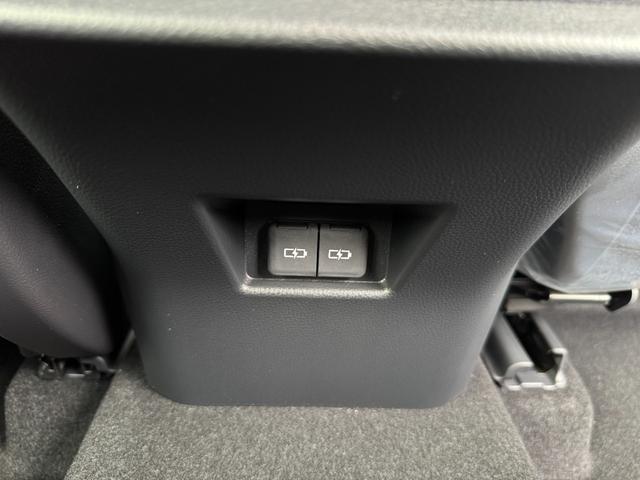 ハリアーハイブリッド Z レザーパッケージ JBLサウンドシステム HUD デジタルインナーミラー 12.3インチディスプレイオーディオプラス ブラインドスポットモニター パノラミックビューモニター レザーシート ヘッドアップディスプレイ(69枚目)