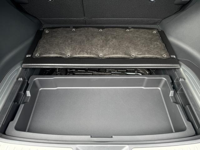 ハリアーハイブリッド Z レザーパッケージ JBLサウンドシステム HUD デジタルインナーミラー 12.3インチディスプレイオーディオプラス ブラインドスポットモニター パノラミックビューモニター レザーシート ヘッドアップディスプレイ(74枚目)