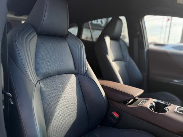 ハリアーハイブリッド Z レザーパッケージ モデリスタエアロ Fガーニッシュ JBLサウンドシステム パノラミックビューモニター デジタルインナーミラー モデリスタミラーガーニッシュ ブラインドスポットモニター シートヒーター&ベンチレーション(31枚目)