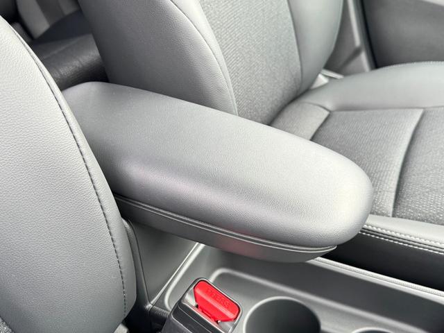 ヤリスクロス ハイブリッドZ パノラミックビューモニター トヨタチームメイト アドバンストパーク 純正ディスプレイオーディオ フルセグTV ETC2.0 ブラインドスポットモニター ハンズフリーパワーバックドア LEDヘッドライト(48枚目)