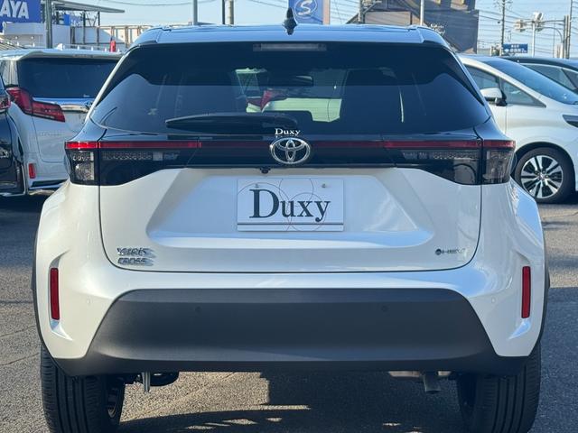 ヤリスクロス ハイブリッドZ パノラマミックビューモニター パワーバックドア TOYOTAセーフティーセンス メーカーディスプレイオーディオ クリアランスソナー BSM RCTA シート&ステアリングヒーター LEDヘッドライト(14枚目)