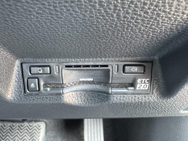 ヤリスクロス ハイブリッドZ パノラマミックビューモニター パワーバックドア TOYOTAセーフティーセンス メーカーディスプレイオーディオ クリアランスソナー BSM RCTA シート&ステアリングヒーター LEDヘッドライト(44枚目)