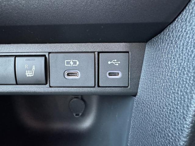 ヤリスクロス ハイブリッドZ パノラマミックビューモニター パワーバックドア TOYOTAセーフティーセンス メーカーディスプレイオーディオ クリアランスソナー BSM RCTA シート&ステアリングヒーター LEDヘッドライト(49枚目)