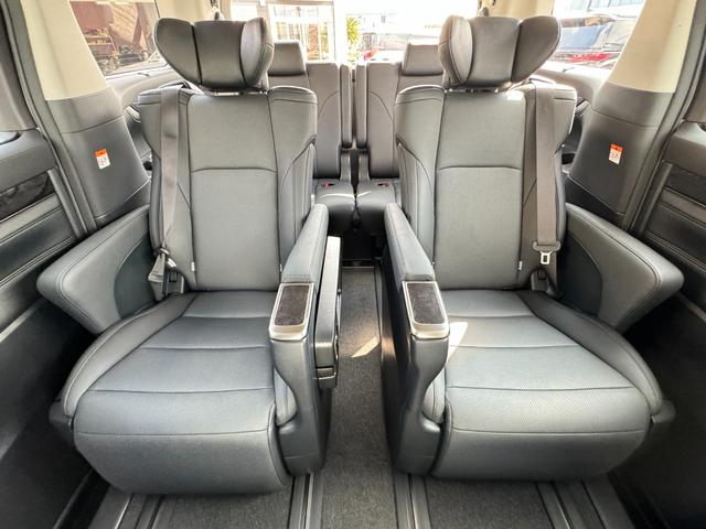 アルファード ２．５Ｓ　Ｃパッケージ　モデリスタエアロ　後席モニター　サンルーフ　デジタルミラー　ブラインドスポットモニター　９インチディスプレイオーディオ　レーダークルーズコントロール　アクセサリーコンセント　ベンチレーション　ＢＳＭ（54枚目）