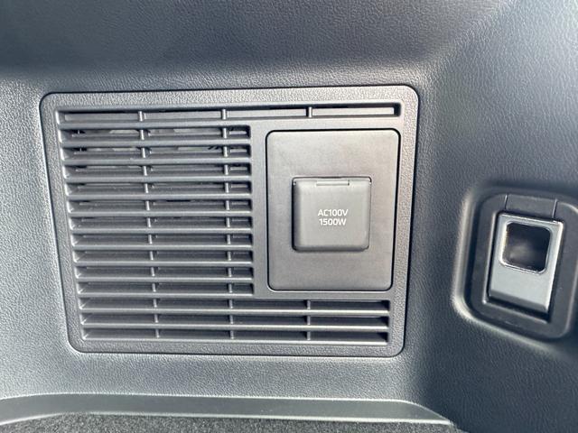 ヴェルファイアハイブリッド Ｚ　プレミア　１３．２型有機ＥＬ後席モニター　ユニバーサルステップ　デジタルインナーミラー　ヘッドアップディスプレイ　１４インチディスプレイオーディオ　左右独立ムーンルーフ　ドラレコ前後　ブラインドスポットモニタ（80枚目）